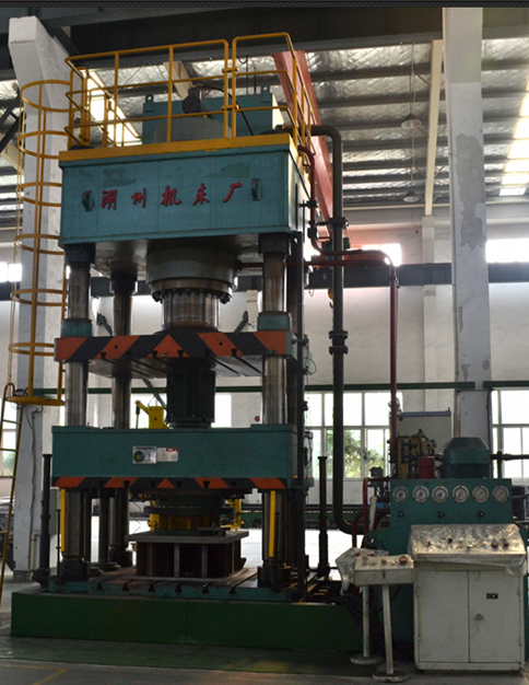 1100 ton stretching machine